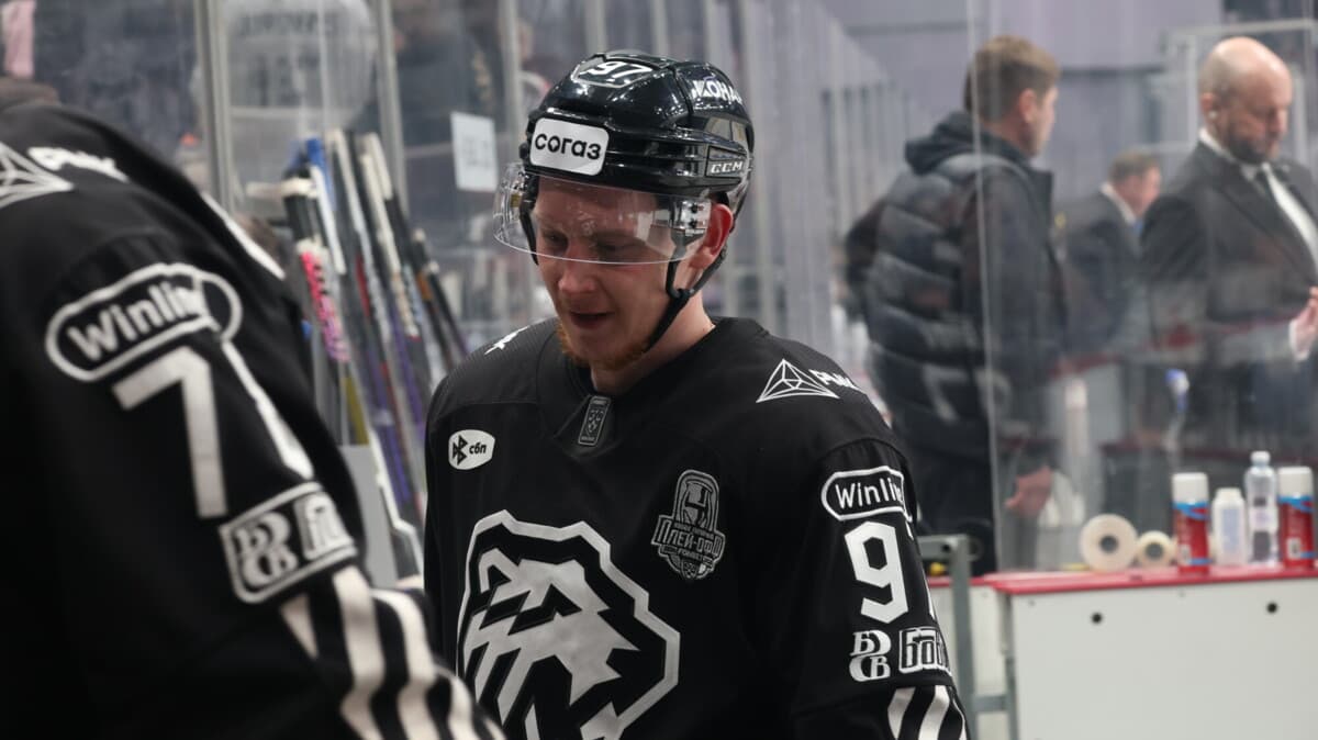 Агент Глотова: Смена тренера в «Тракторе» должна пойти Василию на пользу